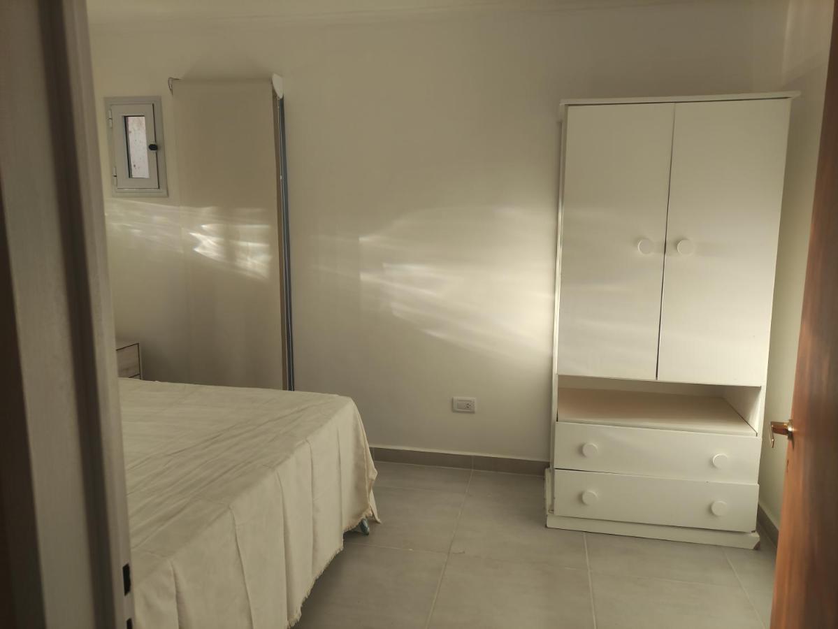 Belgrano 658 Nqn - Piso 1 Dto 2 Apartment